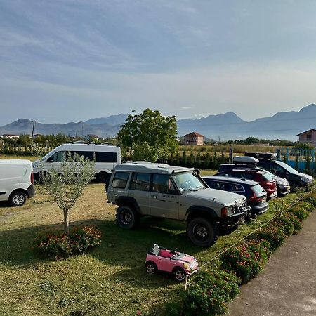 Hotel Villa Ballkan Grilë 外观 照片