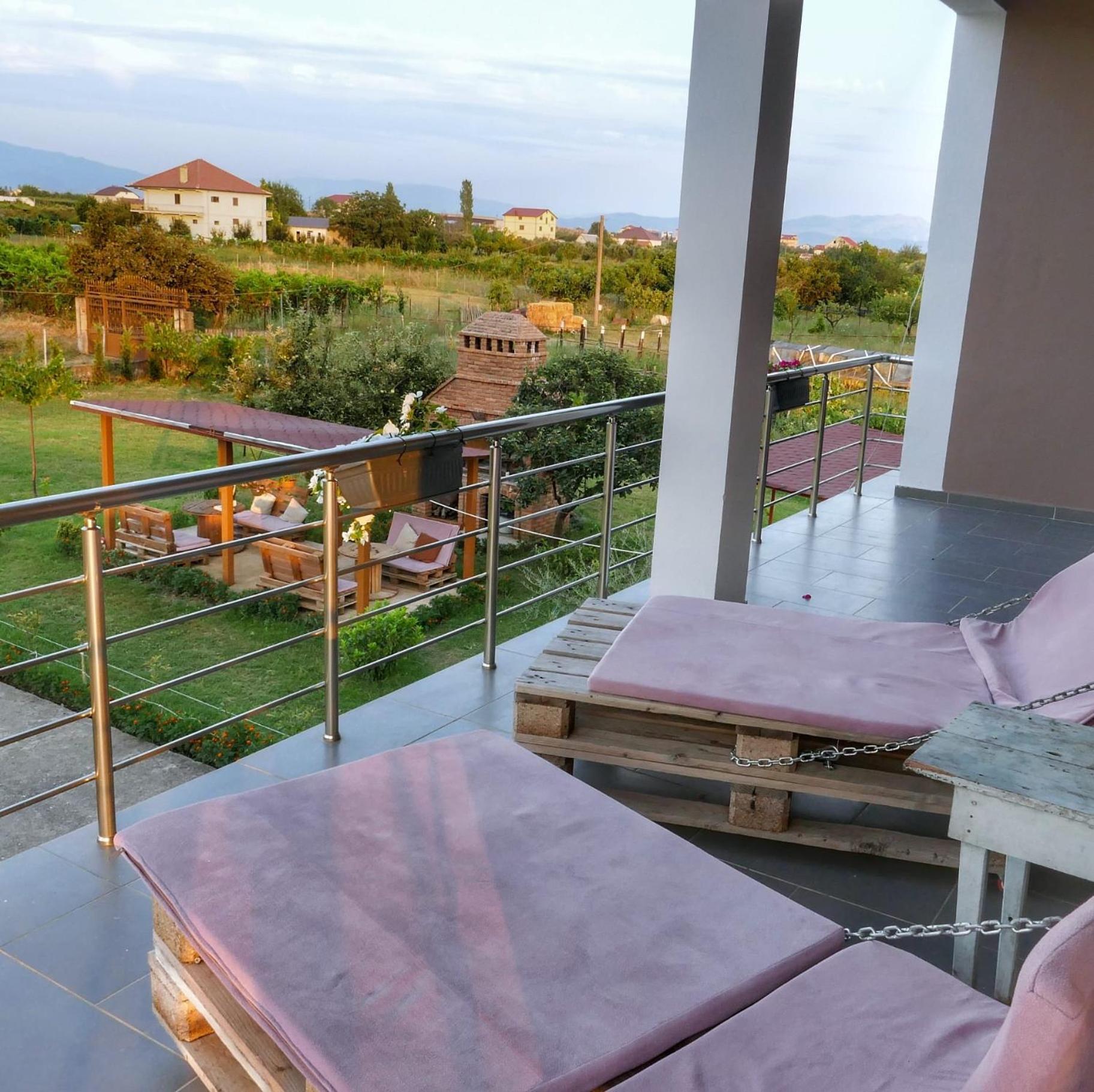 Hotel Villa Ballkan Grilë 外观 照片